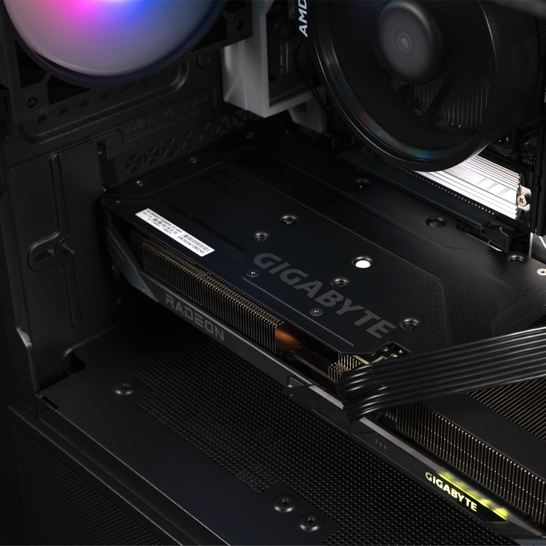 AMD Combo : Level 3 / Ryzen 5 8400F + RX 9060 XT