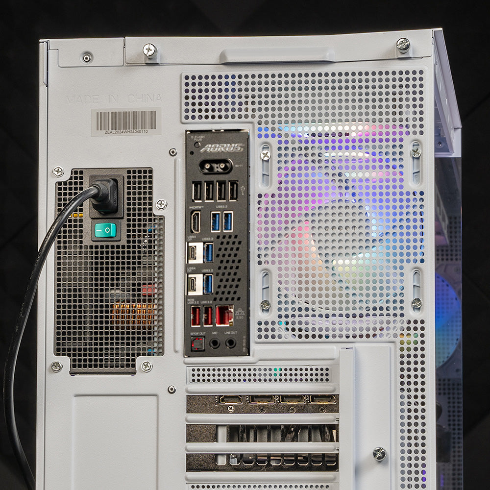 NVIDIA Special Ultimate : X3D Gaming / Ryzen 7 9800X3D + GeForce RTX 5090 FE