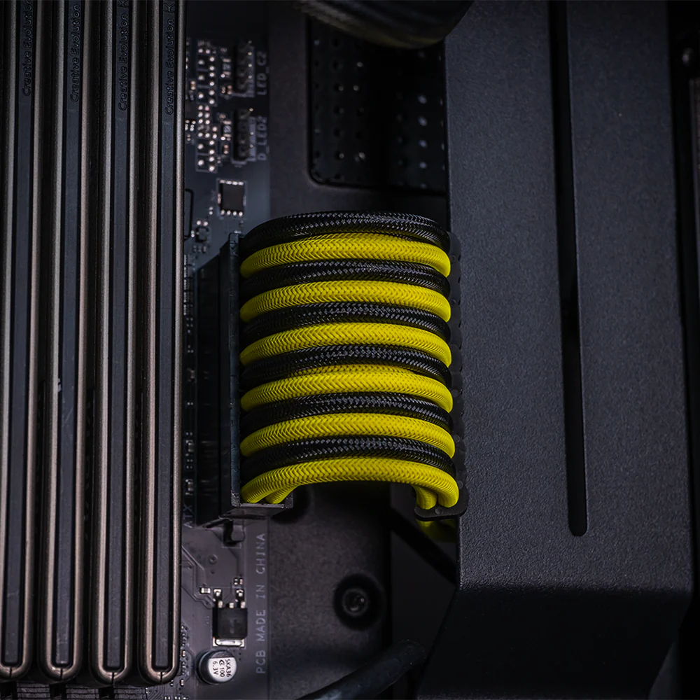 Cable Sleeve Kit - Black/Yellow *SG60 Promo* (U.P. : $45) (D)