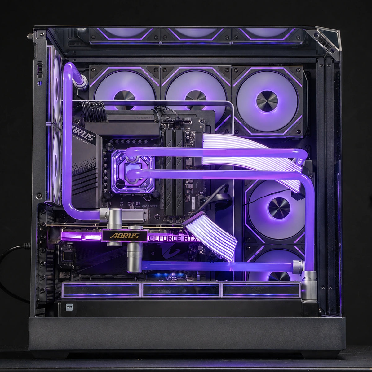 Artisan 15 : Novacore / Ryzen 9 9950X3D + GeForce RTX 5090