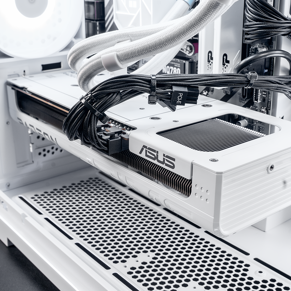 Special AMD Combo : Level 7 / Ryzen 5 7500F + Radeon RX 9070 XT