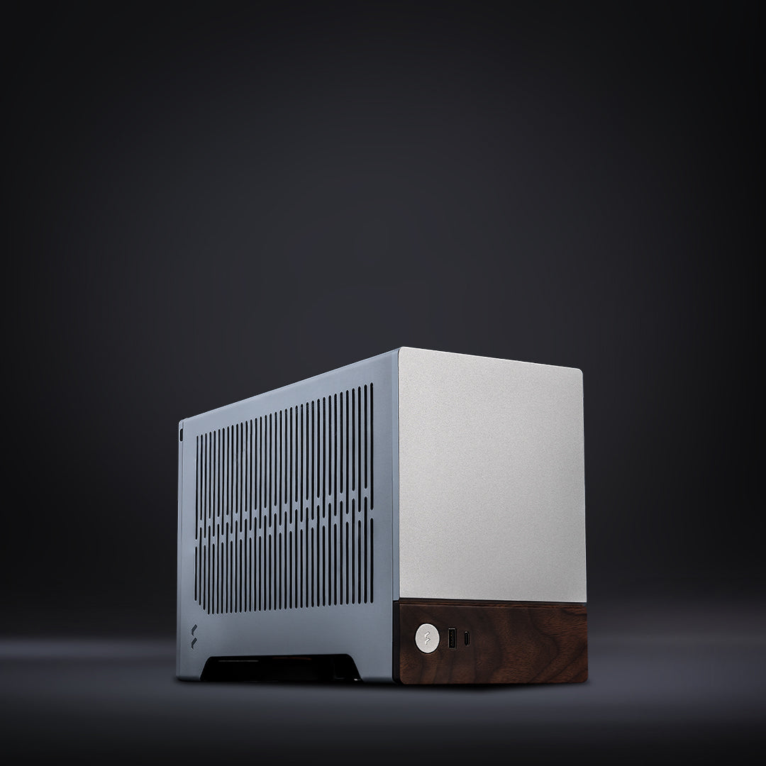 Silver Ren : L7X AMD / Ryzen 7 7800X3D + GeForce RTX 5070 Ti