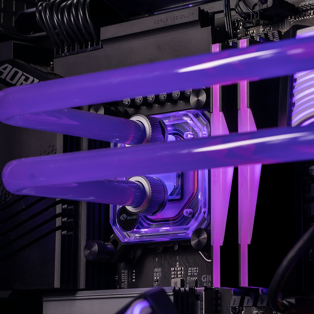 Artisan 15 : Novacore / Ryzen 9 9950X3D + GeForce RTX 5080