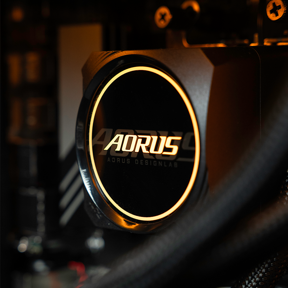 Gigabyte Aorus AP551 Prime 5 / Ryzen 7 9700X + GeForce RTX 5070 Ti