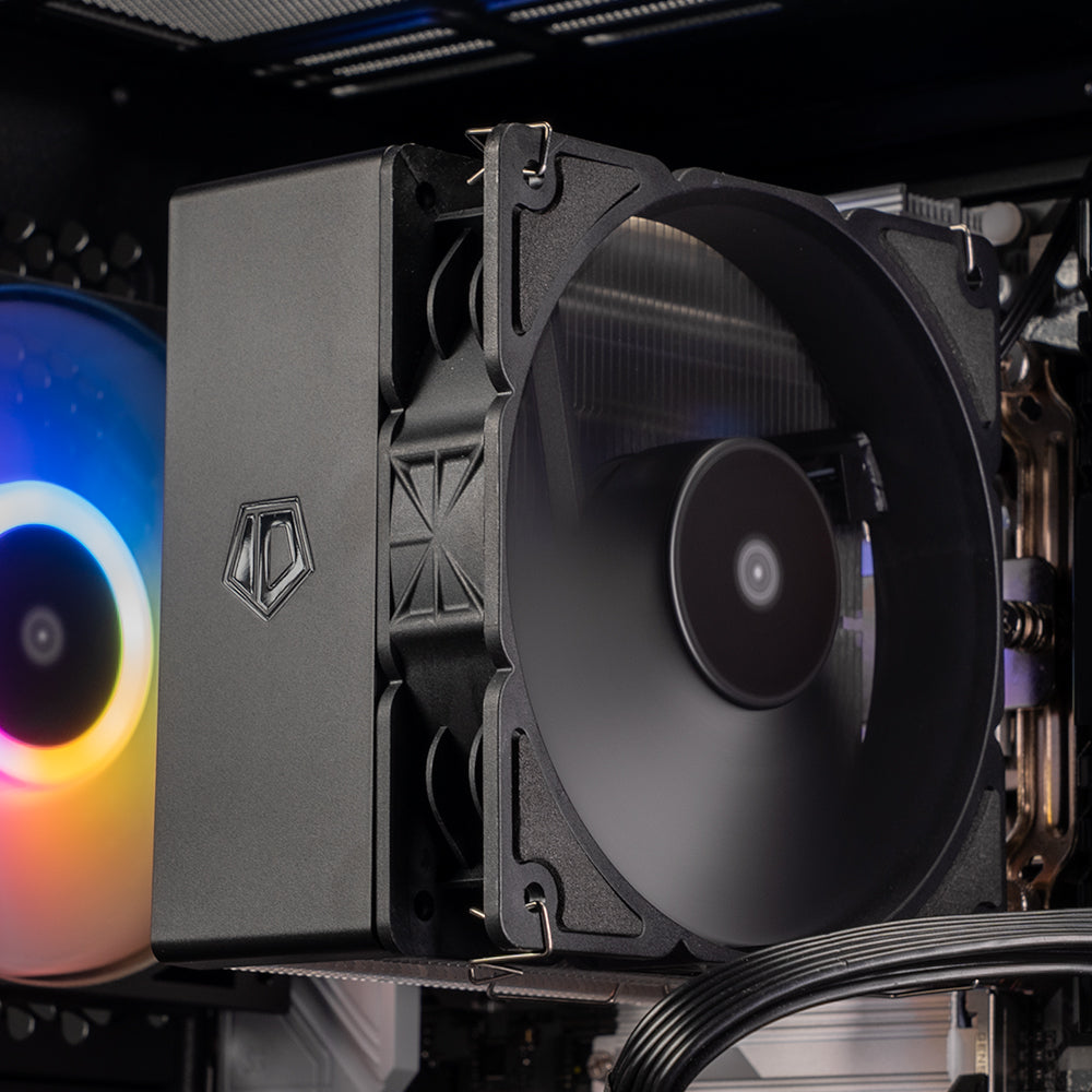 Level 1X Plus AMD (ZEAL-M) / Ryzen 7 7700 + GeForce RTX 5060