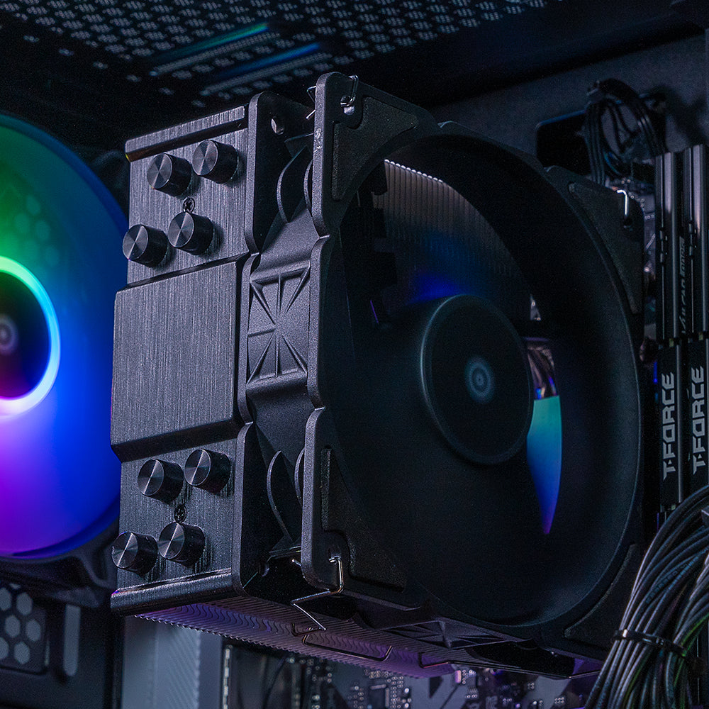 AMD Combo : Level 7X / Ryzen 7 9700X + Radeon RX 9070 XT