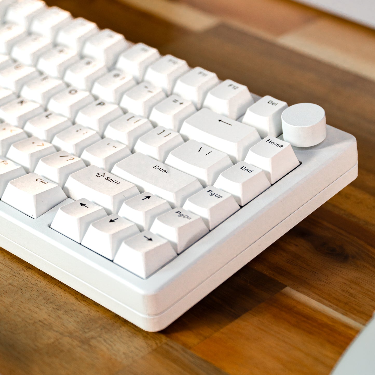 AFTERSHOCK ODEN75 Aluminium Wireless Mechanical Keyboard - 75 Keys (Linear Switch) (White)