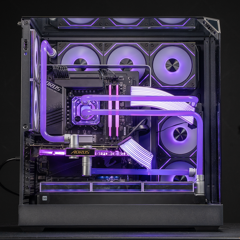 Artisan 15 : Novacore / Ryzen 9 9950X3D + GeForce RTX 5080
