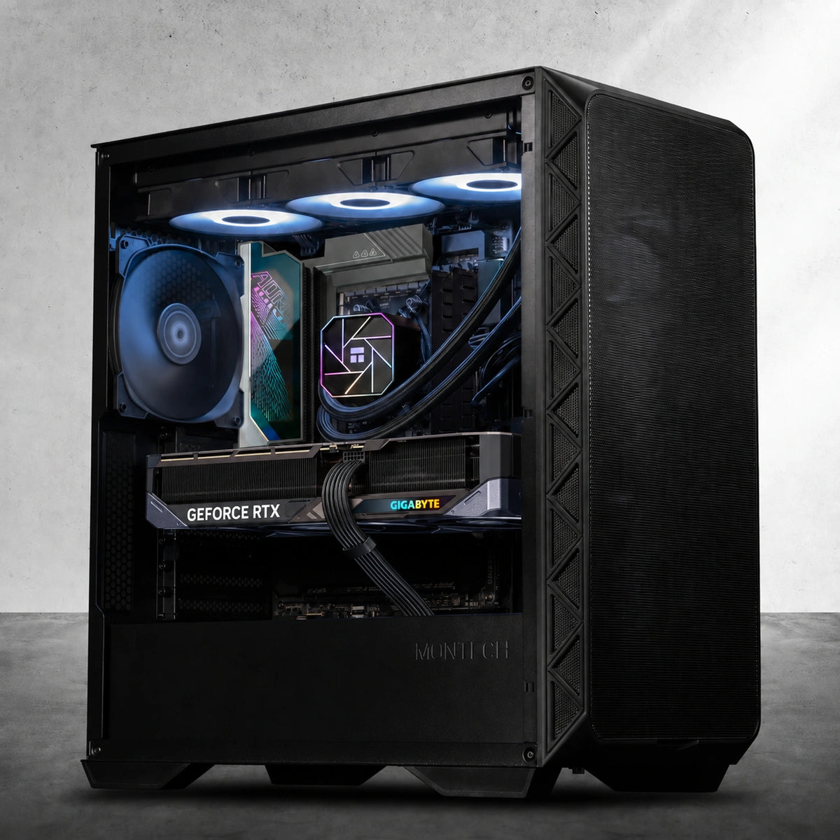 Ultimate - Focus : AMD EX / Ryzen 9 9950X + GeForce RTX 5090