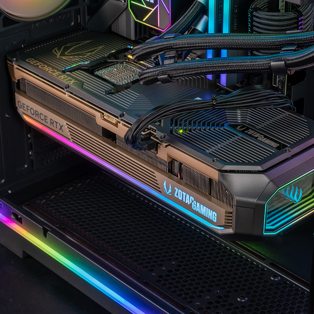 Insane Ultrafocus : AMD Workstation / Threadripper 9960X + GeForce RTX 5090